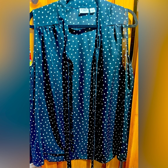 Cato sheet black/white polkadot sleeveless top - Picture 1 of 1